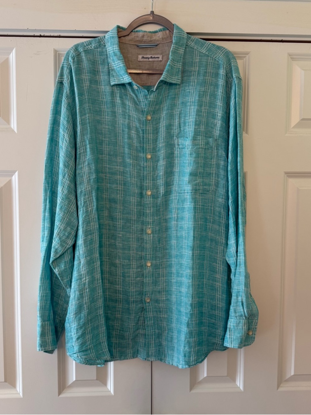 ⭐️ Tommy Bahama Aqua Plaid Linen Shirt